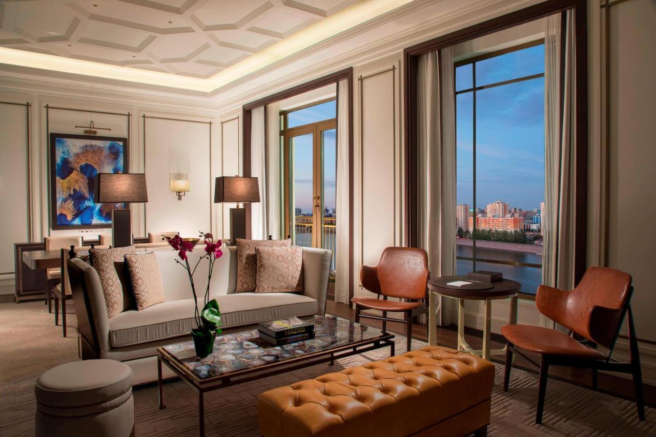 Отель The St. Regis Astana Экстерьер фото